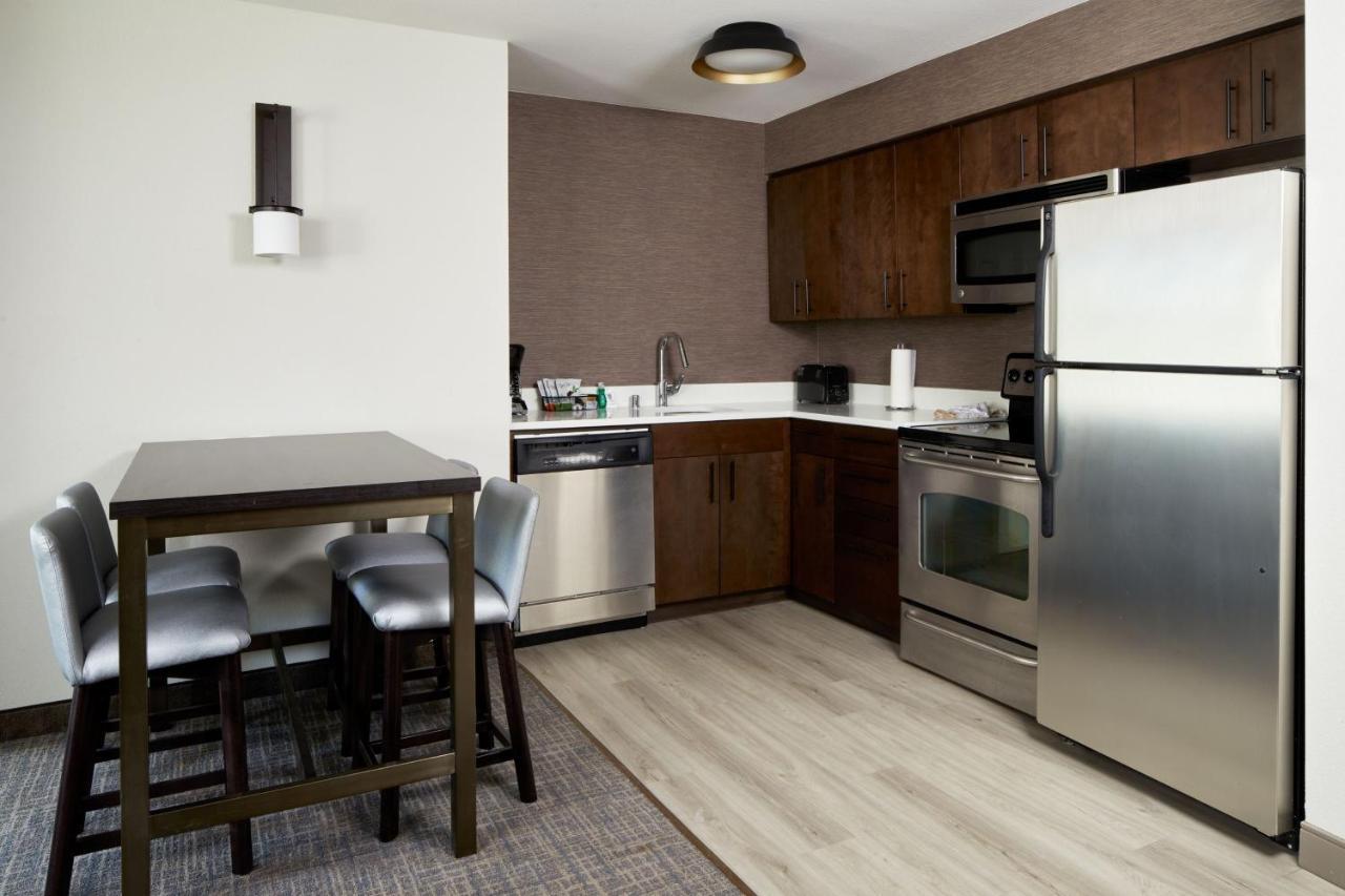 Residence Inn Los Angeles Westlake Village Bagian luar foto